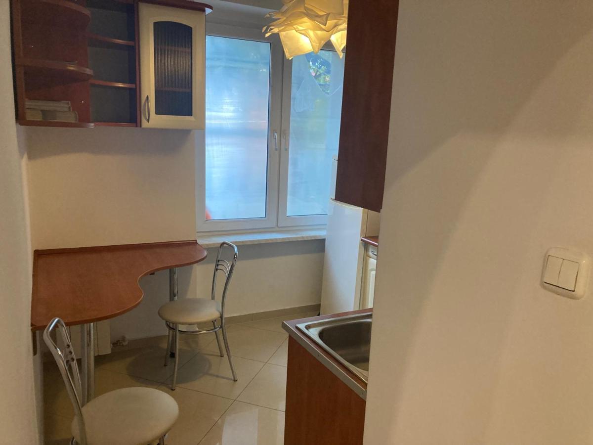 Apartament Przy Stadionie Lägenhet Tychy Exteriör bild